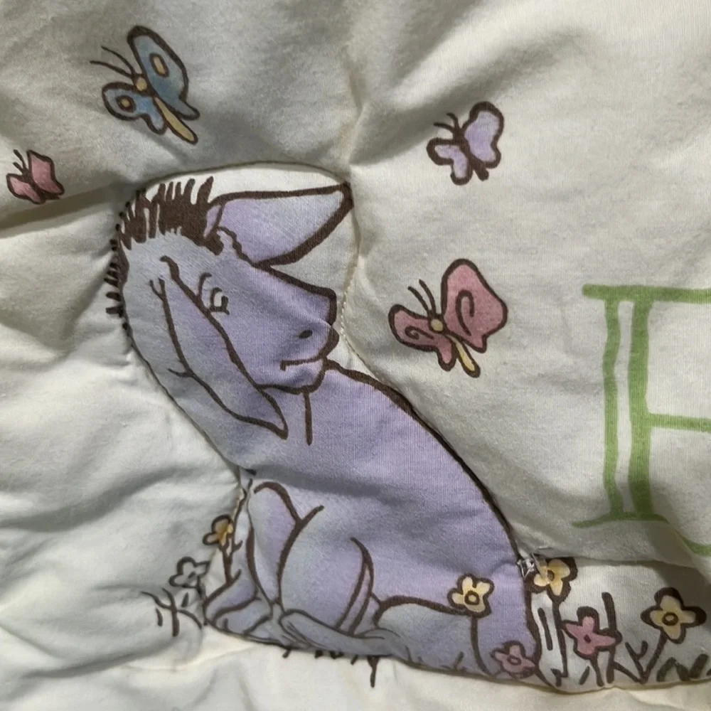 WINNIE THE POOH CLASSIC VINTAGE CRIB BLANKET, IVORY COLOR 40”X 30”